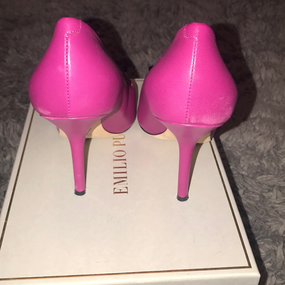 Emilio Pucci Lotus Heels Magenta w/ Gold Buckle 39 - Picture 5 of 8
